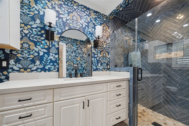 Building Photo - 5823 Valkeith Dr