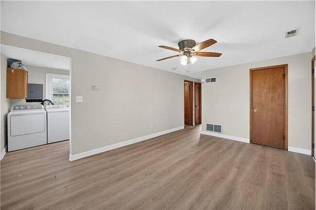 Building Photo - 1045 S 50th Terrace