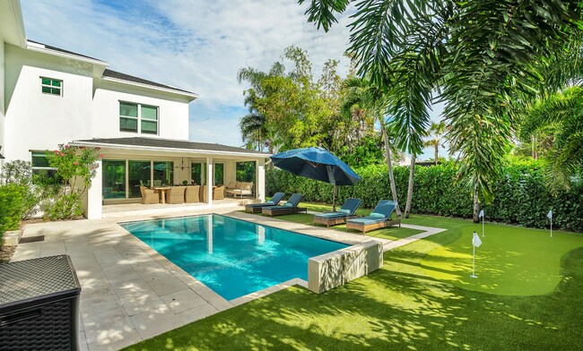 Building Photo - 332 Valley Forge Rd