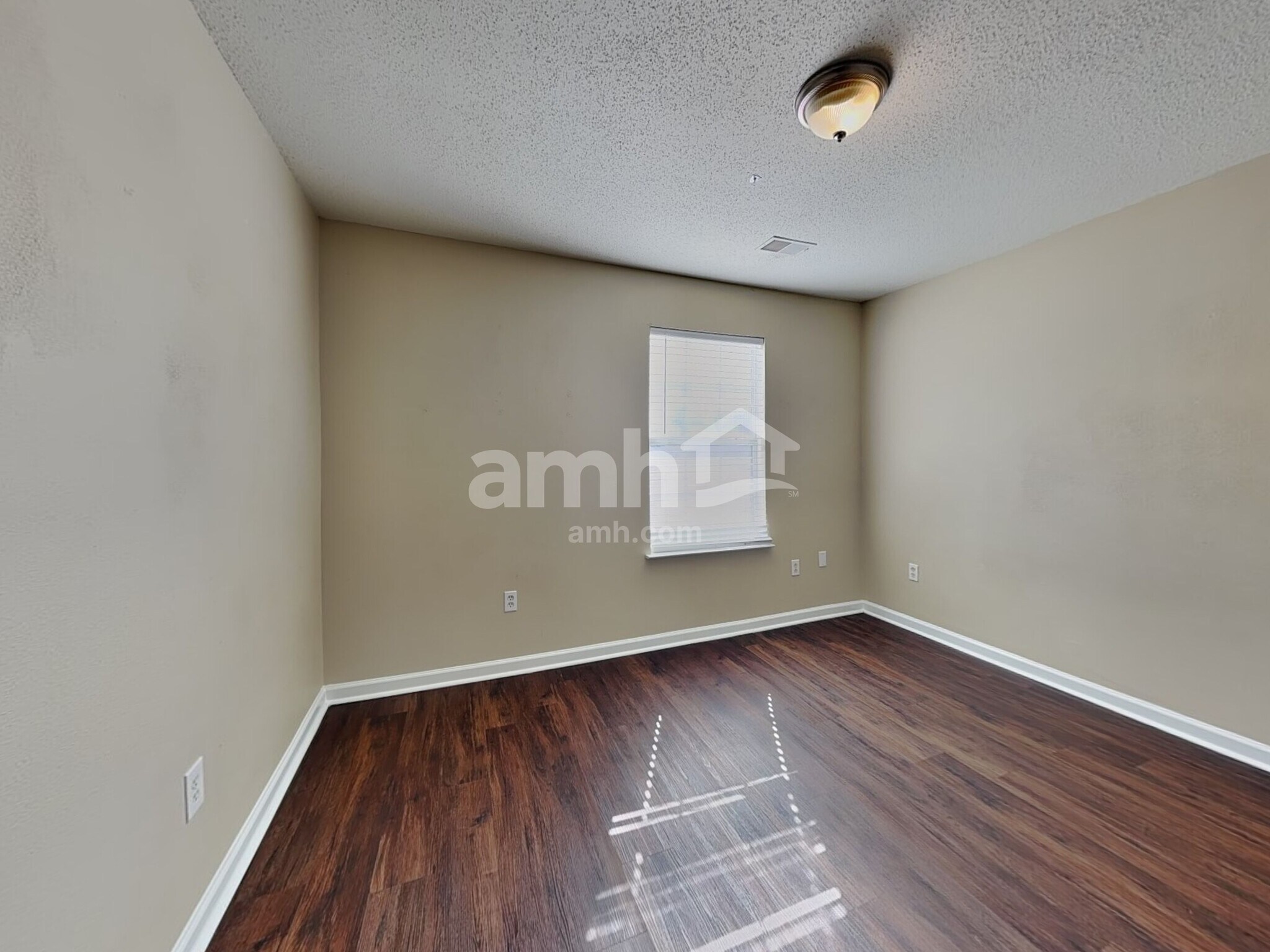 Building Photo - 103 Tripmont Ct