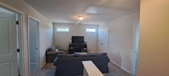 Building Photo - Magnificent Home in The Paddocks at Woodcr...