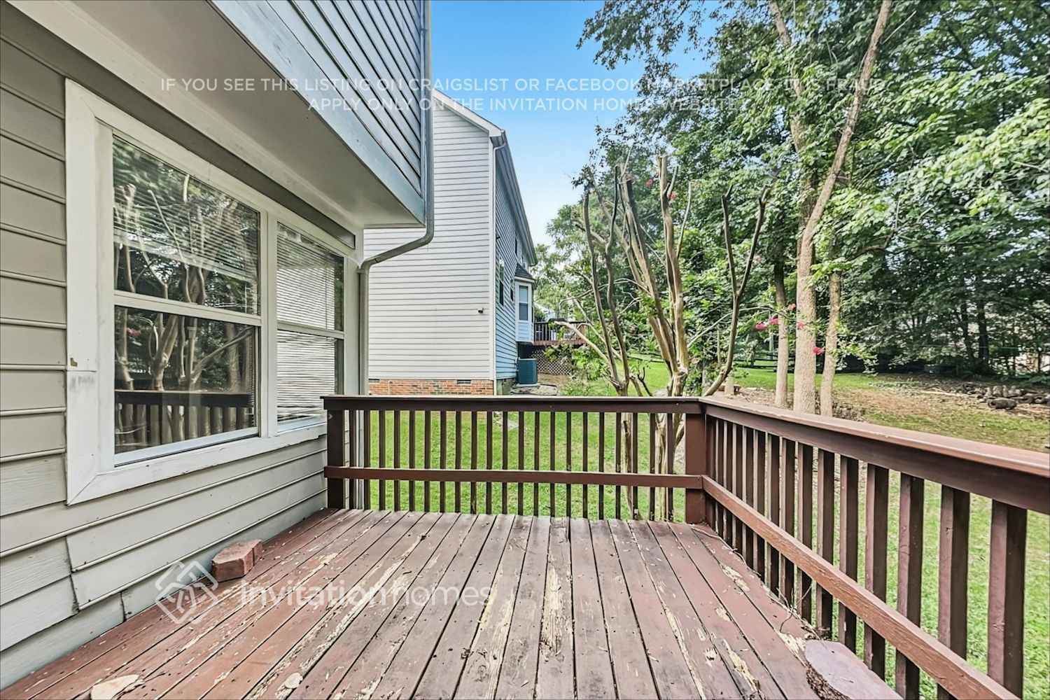 Building Photo - 3939 Armitage Dr