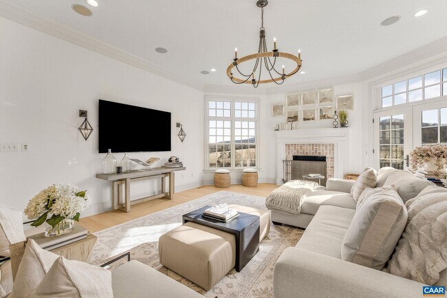 Building Photo - 000 Ragged Mountain Dr