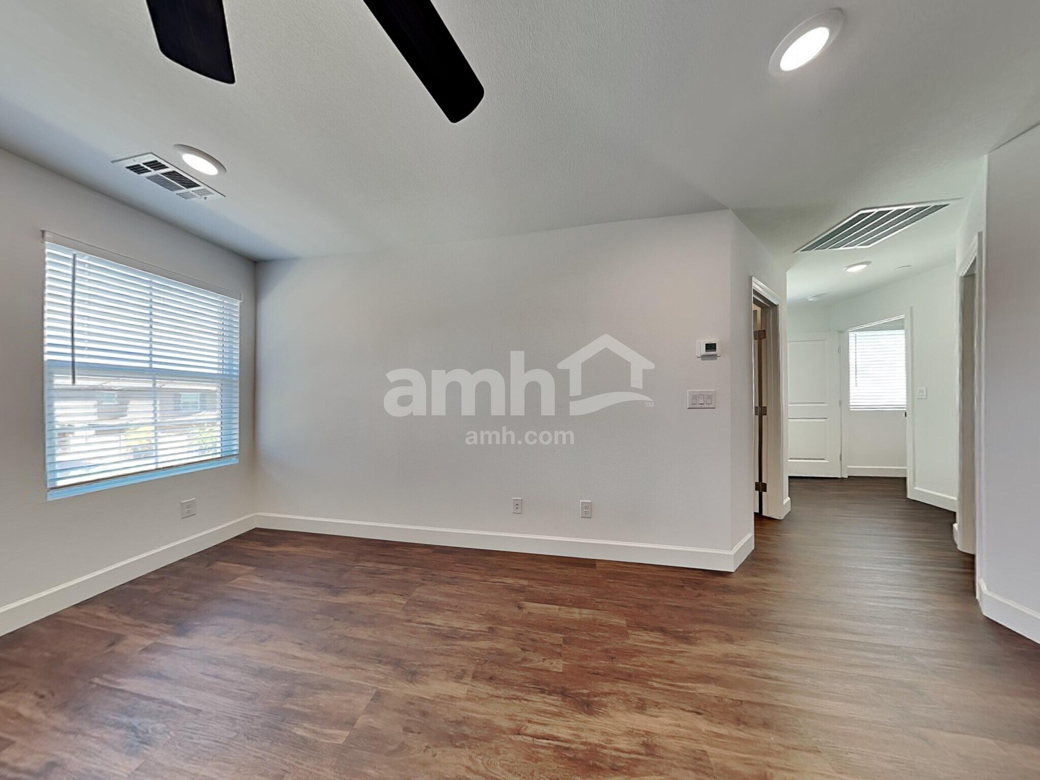 Building Photo - 284 Yasmin Daylily Pl