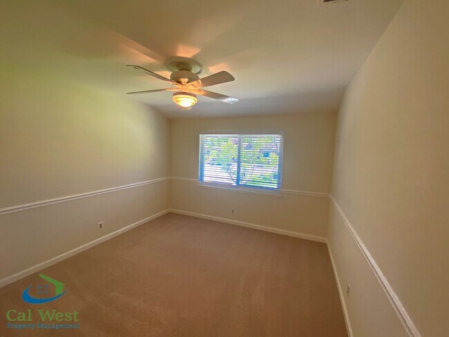 Building Photo - 4346 Glenmont Dr
