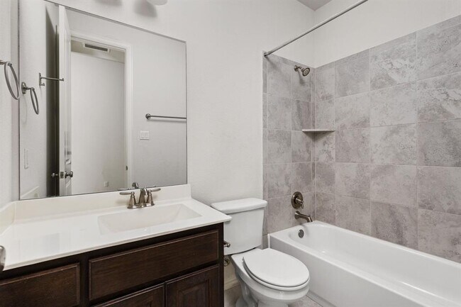 Building Photo - 2949 Consuelo Wy