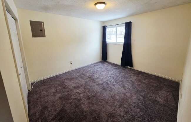 Building Photo - 8425 Brunswick Ave N