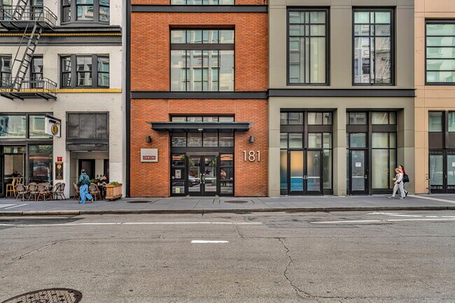 Building Photo - 181 O'Farrell St