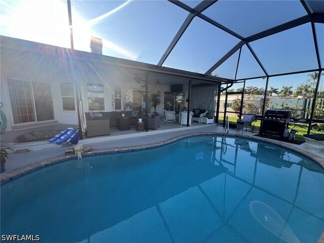 Building Photo - 20680 Park Pl