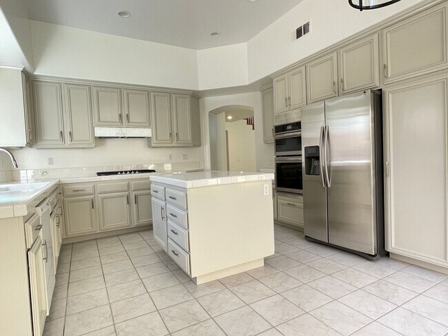 Building Photo - 1780 Blackbird Cir