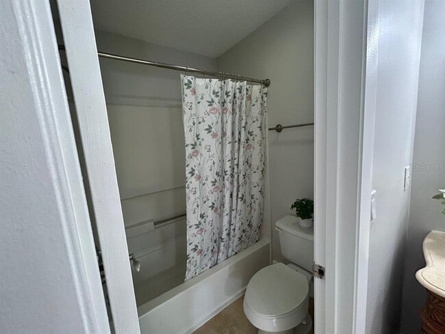 Building Photo - 727 Sugar Bay Way