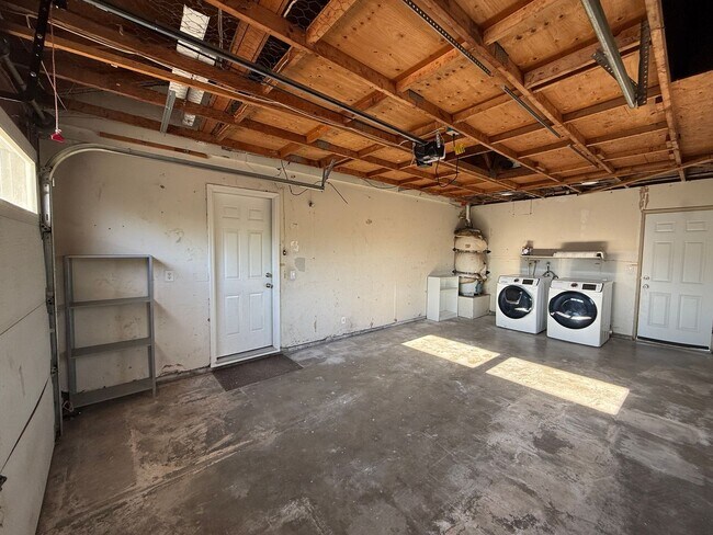 Building Photo - 4705 Candell Ct