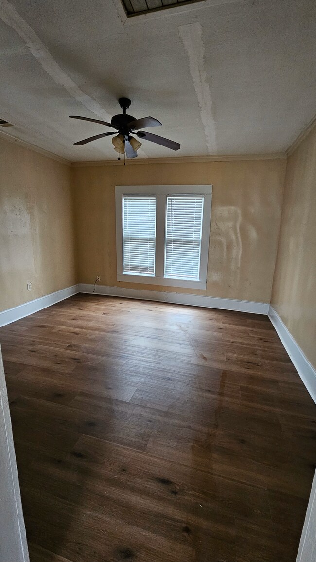 Building Photo - 1430 Grigsby St