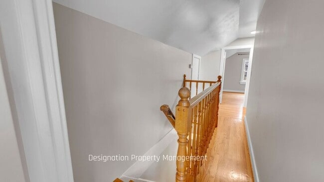 Building Photo - 1772 Rose Villa St