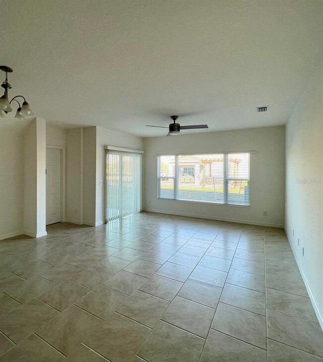 Building Photo - 1250 Wispy Cypress Dr