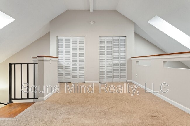 Building Photo - 6001 Winterpointe Ln