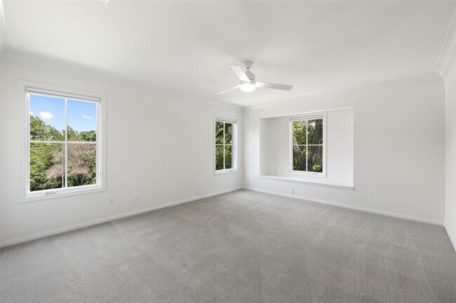 Building Photo - 5700 Carry Back Ln