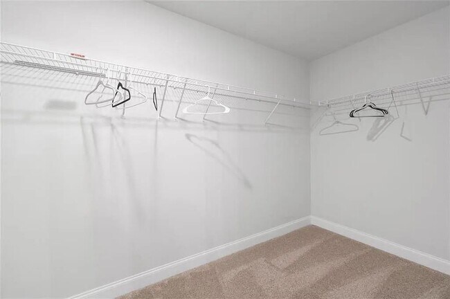 Building Photo - 813 Coleman St SW