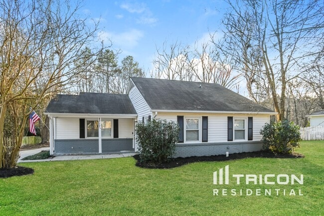 Primary Photo - 8717 Timbercrest Cir