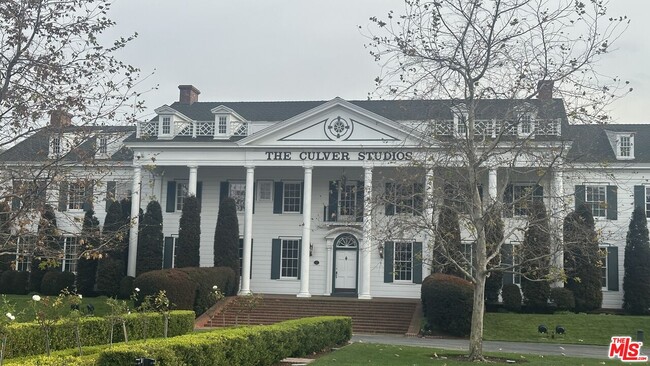 Building Photo - 4214 Lafayette Pl