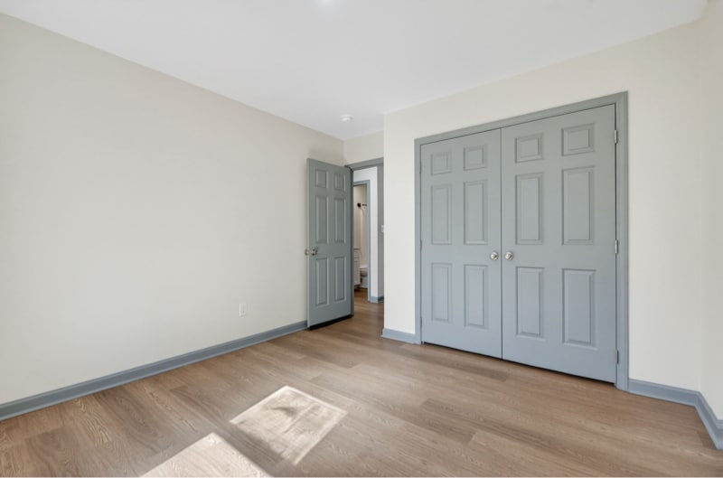 Building Photo - 421 Danielle Dr