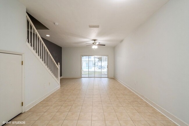 Building Photo - Hidden Gem in Garland Condominium Community