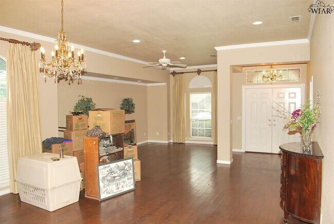 Building Photo - 3 Sand Piper