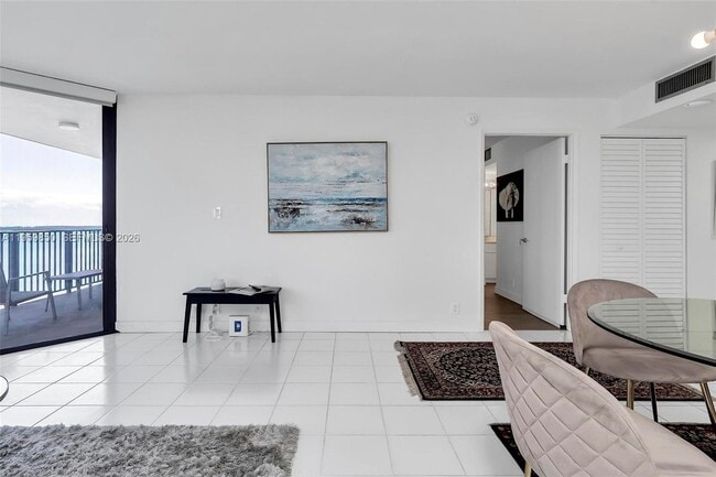 Building Photo - 1865 Brickell Ave