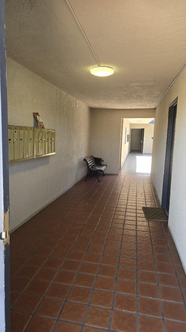 Building Photo - 785 W 19th St