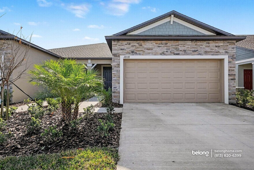 Building Photo - 18228 Pleasantview Blvd