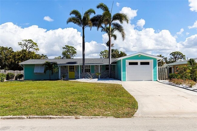 Building Photo - 5923 Briarwood Ave