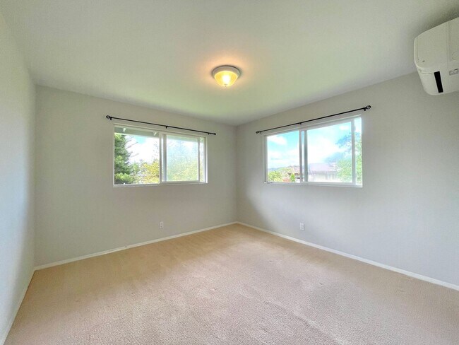 Building Photo - Ahuimanu - Kaneohe - 4 bedrooms, 2.5 bathrooms