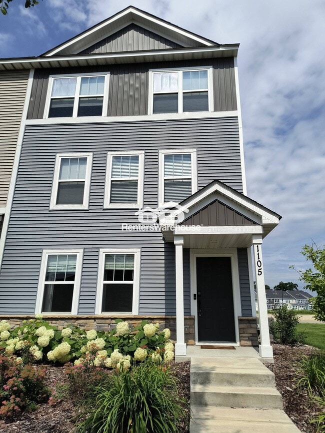 Building Photo - 1105 Farrier Rd