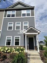 Building Photo - 1105 Farrier Rd