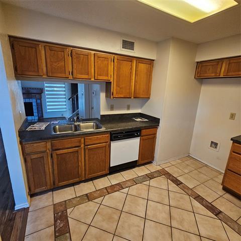 Building Photo - 4951 Regal Bluff