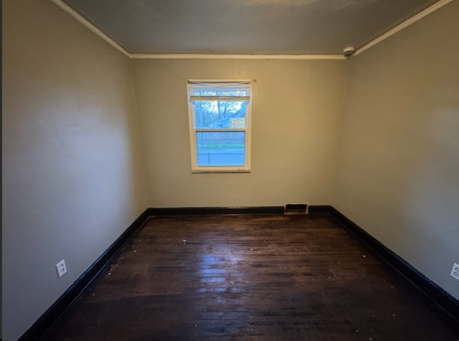 Building Photo - 15375 Prevost St