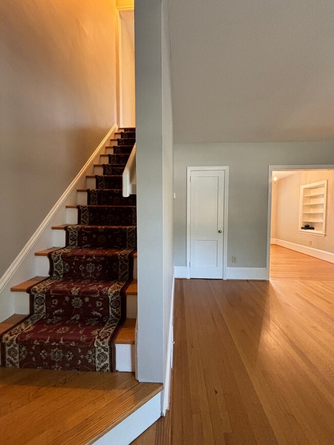 Building Photo - 3109 Clark Ave