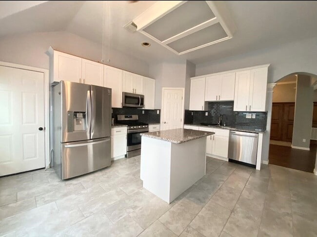 Building Photo - 18011 Pelican Way Rd