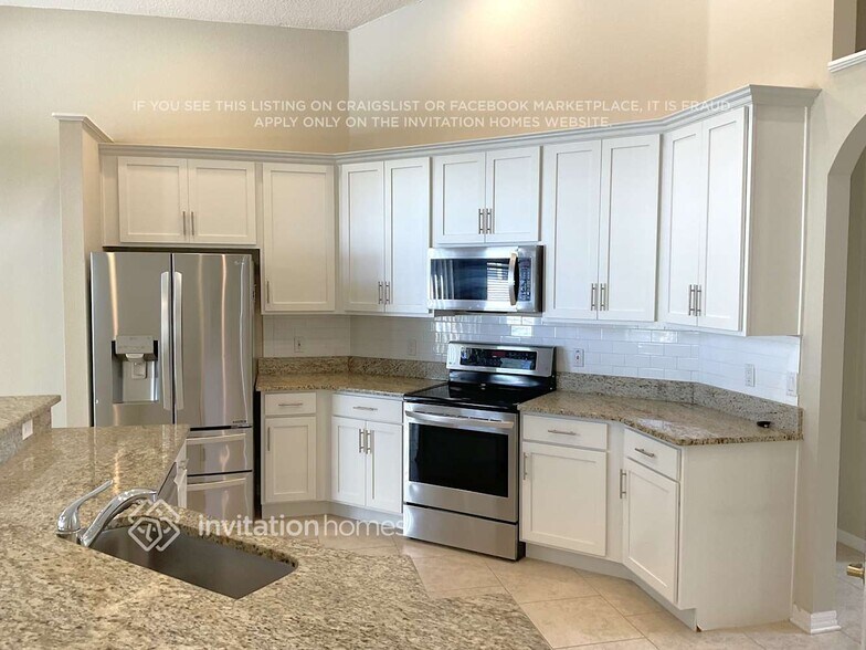 Building Photo - 2427 Cimmaron Ash Way