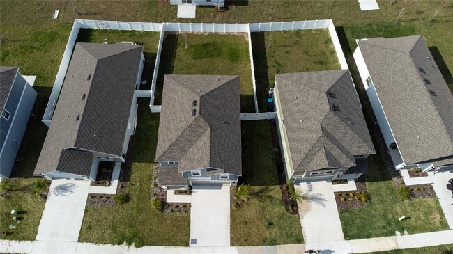 Building Photo - 606 Bell Prairie Cir