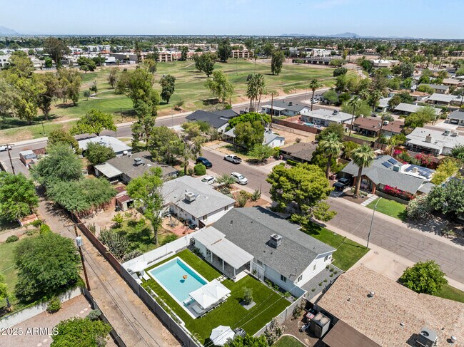Building Photo - 7736 E Avalon Dr