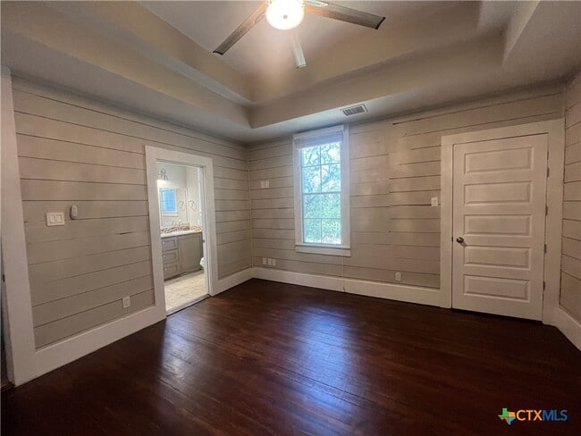 Building Photo - 16862 FM306