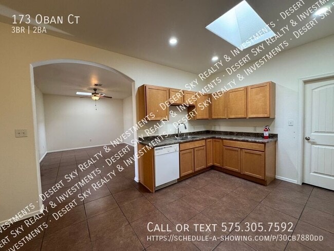 Building Photo - 173 Oban Ct