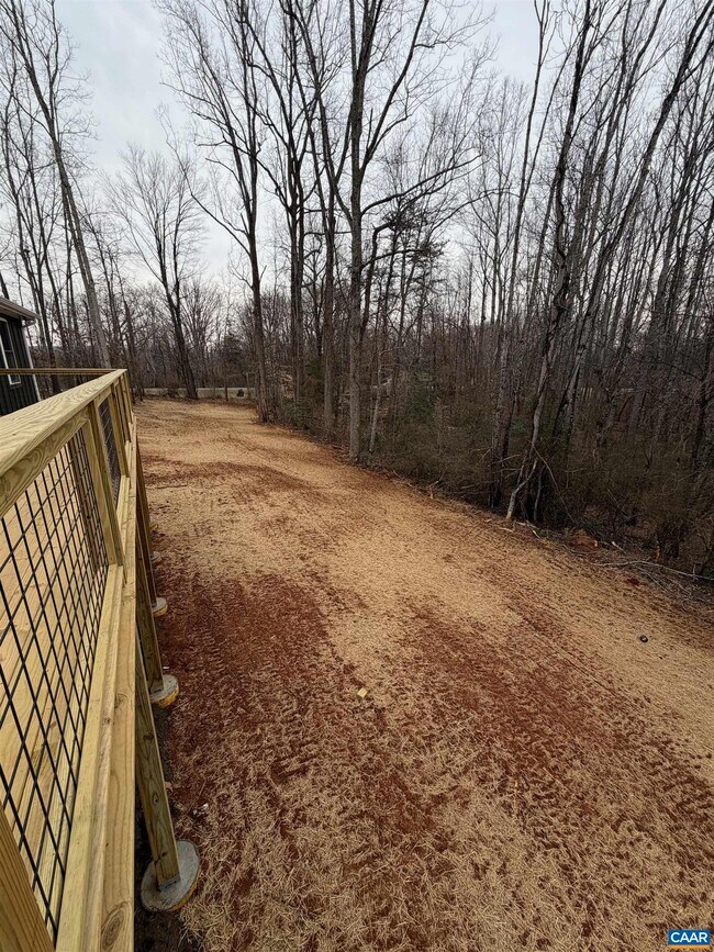 Building Photo - 487 Montreal Ln