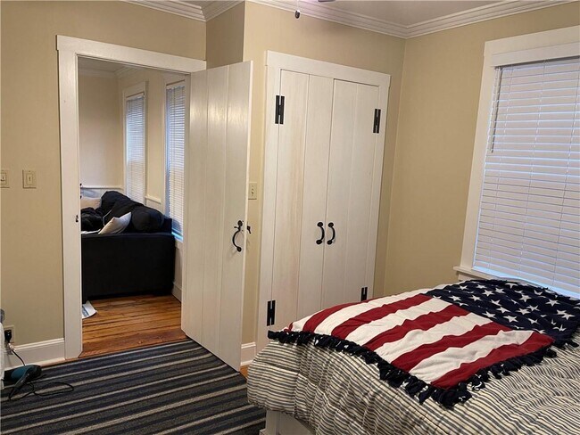 Building Photo - 11 Braman St