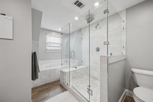 Building Photo - 9321 Springwater Dr