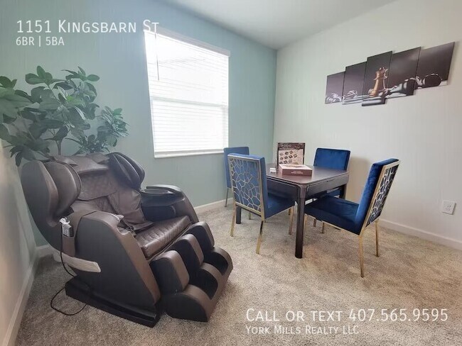 Building Photo - 1151 Kingsbarn St