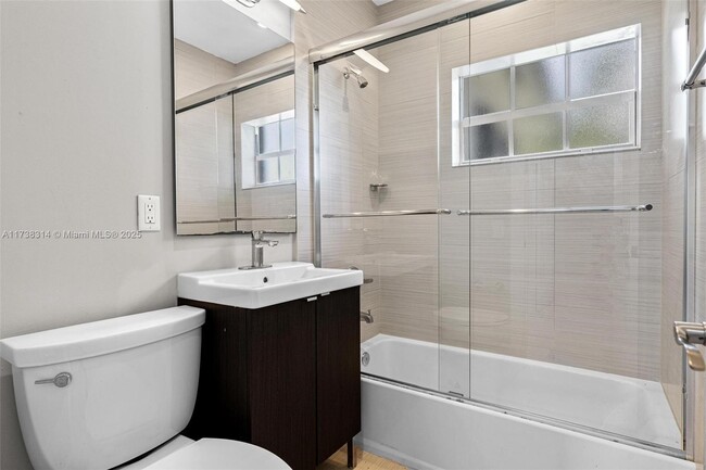 Building Photo - 11845 SW 190th Terrace