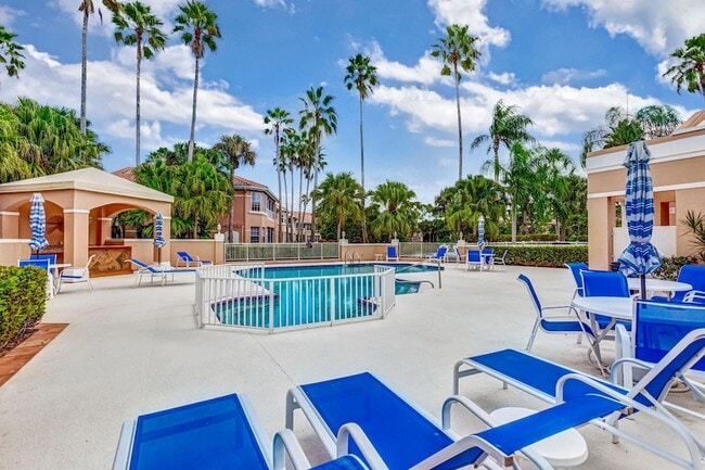 Building Photo - 222 Legendary Cir