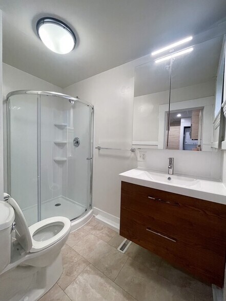 Building Photo - 2817 Bridge Ave